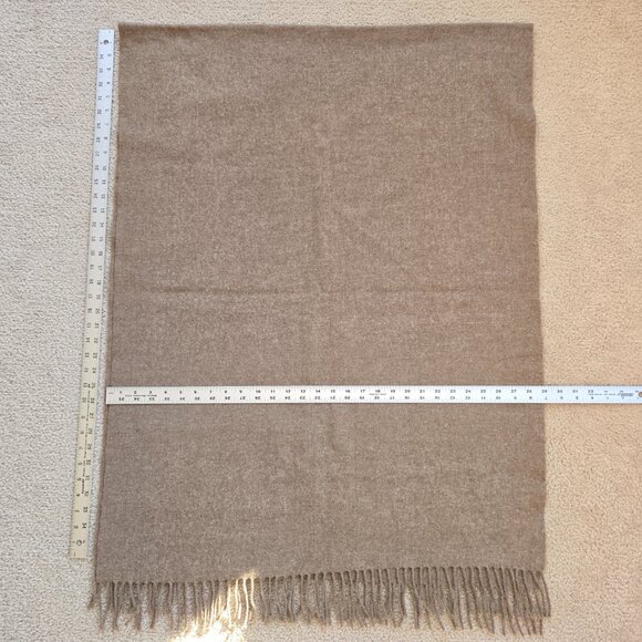 Wilfred 100% wool scarf - Picture 4 of 4